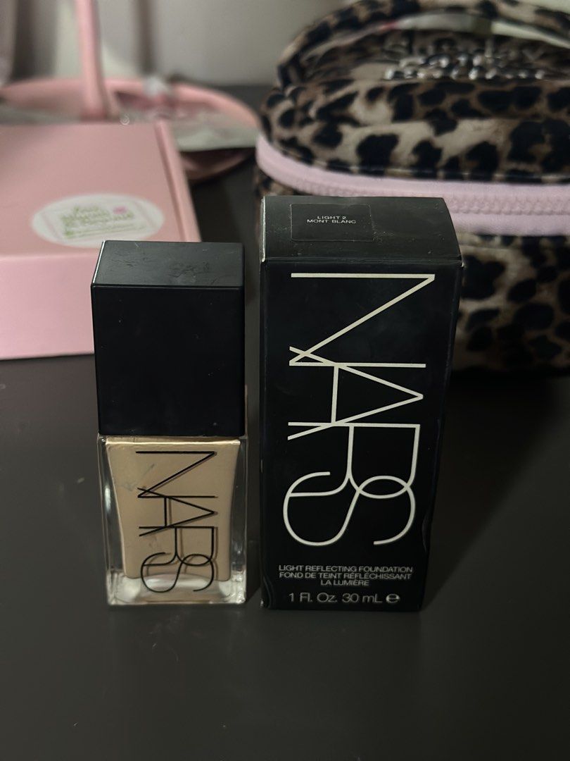 NARS Light Reflecting Foundation Mont Blanc (Category: Makeup) located in Manila. Submitted by tashie.declut (Listing ID 1456502157, Image 2). Description: - NARS Light Reflecting Foundation - Shade: Mont Blanc (L2) - 45% left - Size: 30ml (Full Size) - Includes original box - Creates a natural, radiant finish RFS: decluttering.