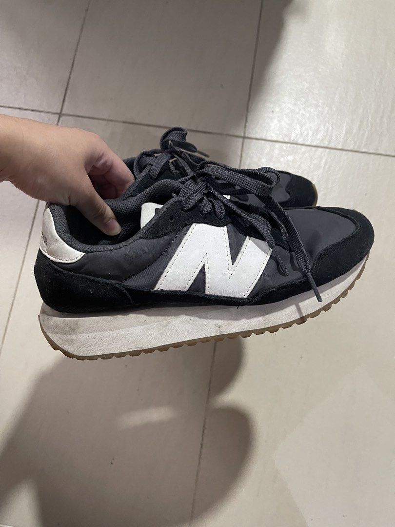 new balance 237 (Category: Sneakers) located in Muntinlupa City. Submitted by mcdyn (Listing ID 1456429424, Image 1). Description: .