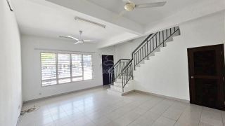 (Category: ) located in . Submitted by mudah584285 (Listing ID 1456041935, Image 1). Description: .