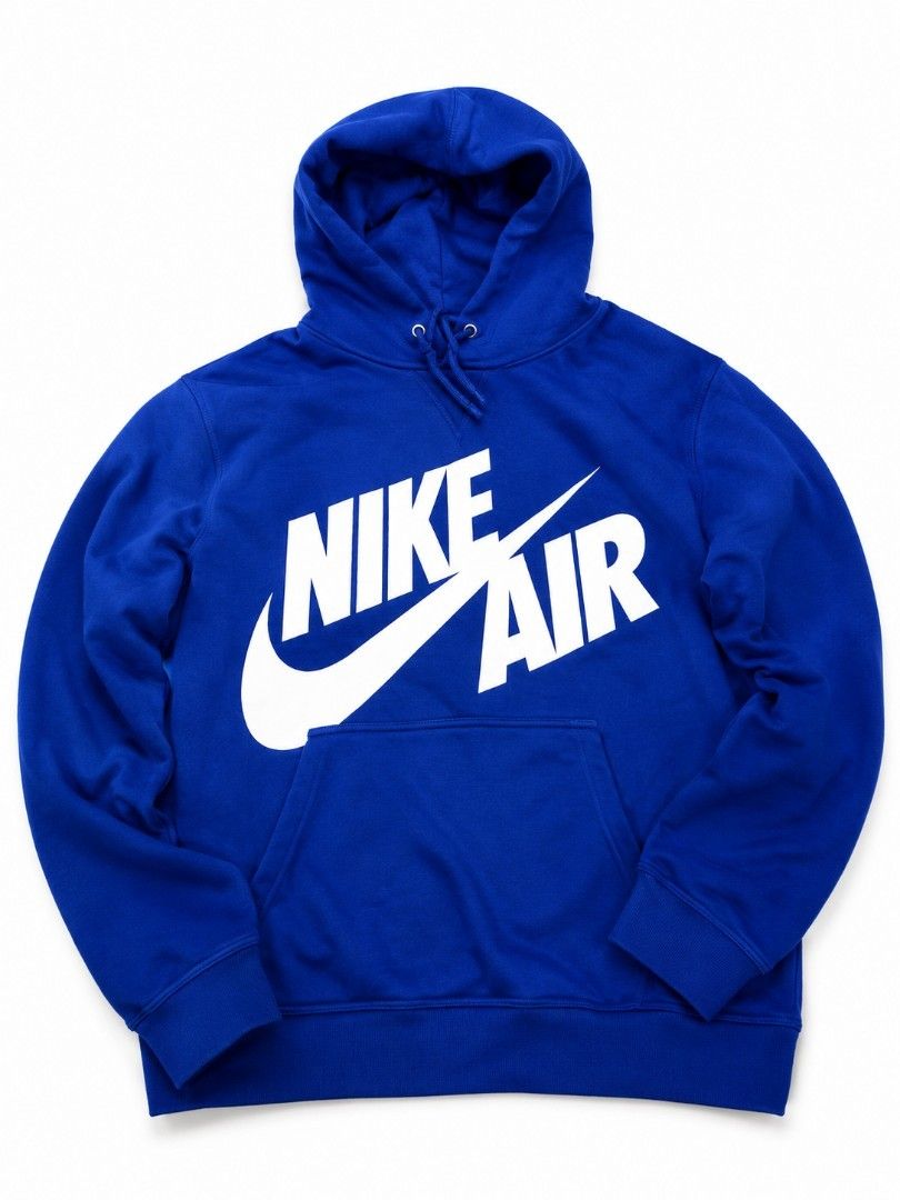 Nike Air Blue Hoodie (Category: Hoodies) located in Pasay City. Submitted by tabsss_sta (Listing ID 1456520382, Image 1). Description: - Classic blue Nike Air hoodie - Features iconic Nike Air logo graphic on the front - Front pocket for convenience - Adjustable drawstring hood - Ideal for everyday casual wear -Pm sa details -no issue excellent condition.