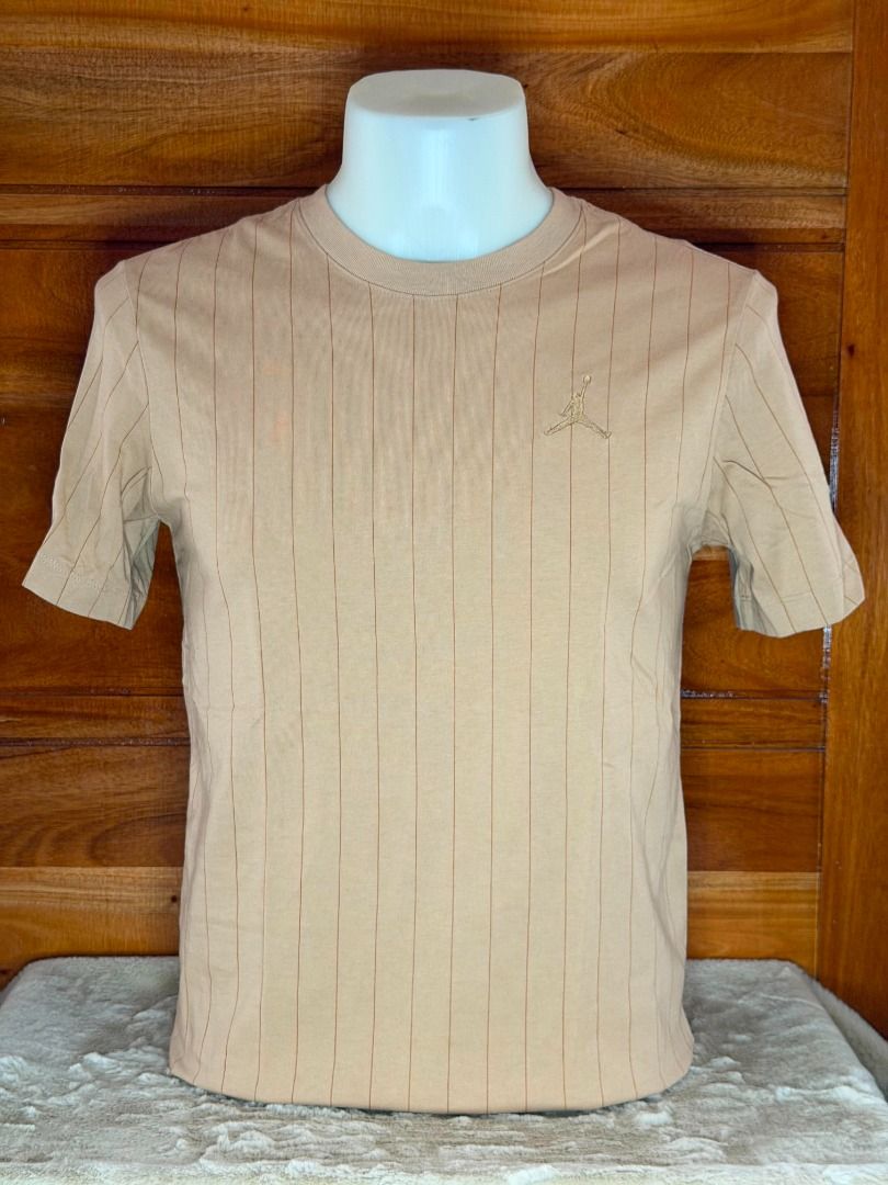 Nike Jordan (Category: Tshirts & Polo Shirts ) located in La Trinidad. Submitted by rn_ph2021 (Listing ID 1456537013, Image 1). Description: .