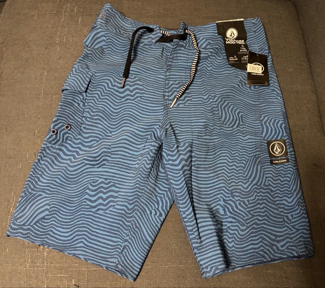 Nike, quick silver, rip curl board shorts for kids (Category: Babies & Kids Fashion) located in Quezon City. Submitted by loca93 (Listing ID 1456511728, Image 2). Description: 8-10 and 10-12 boardshorts. Some of them have no hang tags but all brand new. Brands are rip curl (8/10,10/12), Nike (10/12), quick silver (10-12), billabong (10-12), under armour (8-10), volcom nordstrom brand (8-10) .