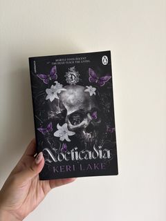 (Category: ) located in . Submitted by bookish_skippy (Listing ID 1456425211, Image 1). Description: .