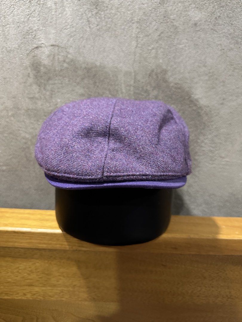 Oakley Purple Tweed Flat Cap Hat (Category: Caps & Hats) located in Mabalacat. Submitted by mrniceguy421 (Listing ID 1456591202, Image 3). Description: - Brand: Oakley - Style: Purple tweed flat cap - Features: Embroidered Oakley logo on the side - Condition: Brand new with original tags attached - Perfect for: Casual wear, adding a stylish accessory to your outfit.