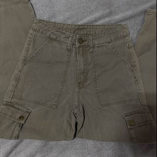 (Category: ) located in . Submitted by cvlvgne (Listing ID 1456599800, Image 1). Description: .