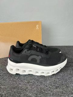 （分類：）位於 。 由 sneakerssssssssssss 提交（商品編號 1456528983，圖片 1）。簡介： 。