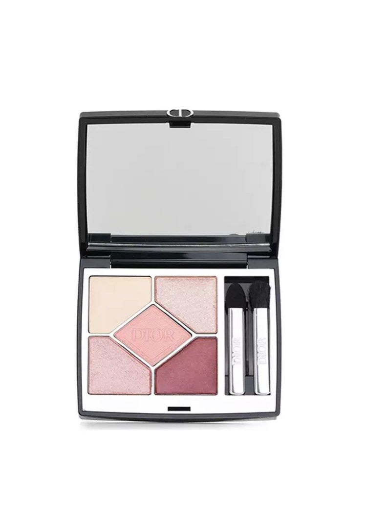 💯ORIGINAL DIOR EYESHADOW 5 COLORS (Category: Makeup) located in Quezon City. Submitted by ashongsstore (Listing ID 1456453863, Image 2). Description: Christmas shopping starts early, mga Mima! 🎄✨ Get your gifts while they’re still at these sulit prices! 🛍️🎁 ✨ DIOR BEAUTY ✨ 🇵🇭AVAILABLE🇵🇭 Dior eyeshadows, lipsticks & more are available! 💄🤍 Luxury makeup at a price that’s super sulit—grab yours before they’re gone! 📩 DM for shades, prices