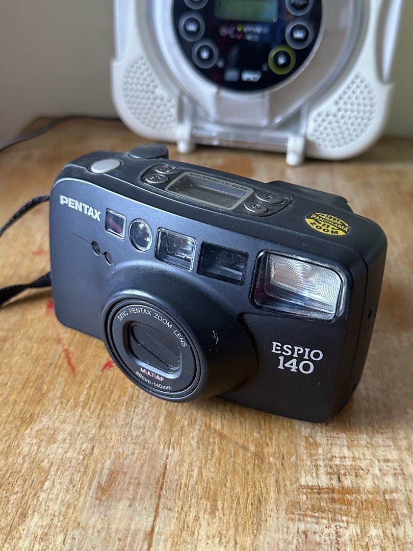 Pentax Espio 140 Film Camera (Category: Cameras) located in Quezon City. Submitted by kreesta (Listing ID 1456578389, Image 2). Description: ✧ sample photos as shown on listing ✧ fully conditional, flash working, body is in good condition ✧ with zoom and panoramic options ✧ uses cr 123 battery (not provided) ✧ with strap ✧ only issue is displayed number on shot counter above is not fully displayed but doesnt affect the shots ✦ message me for cour