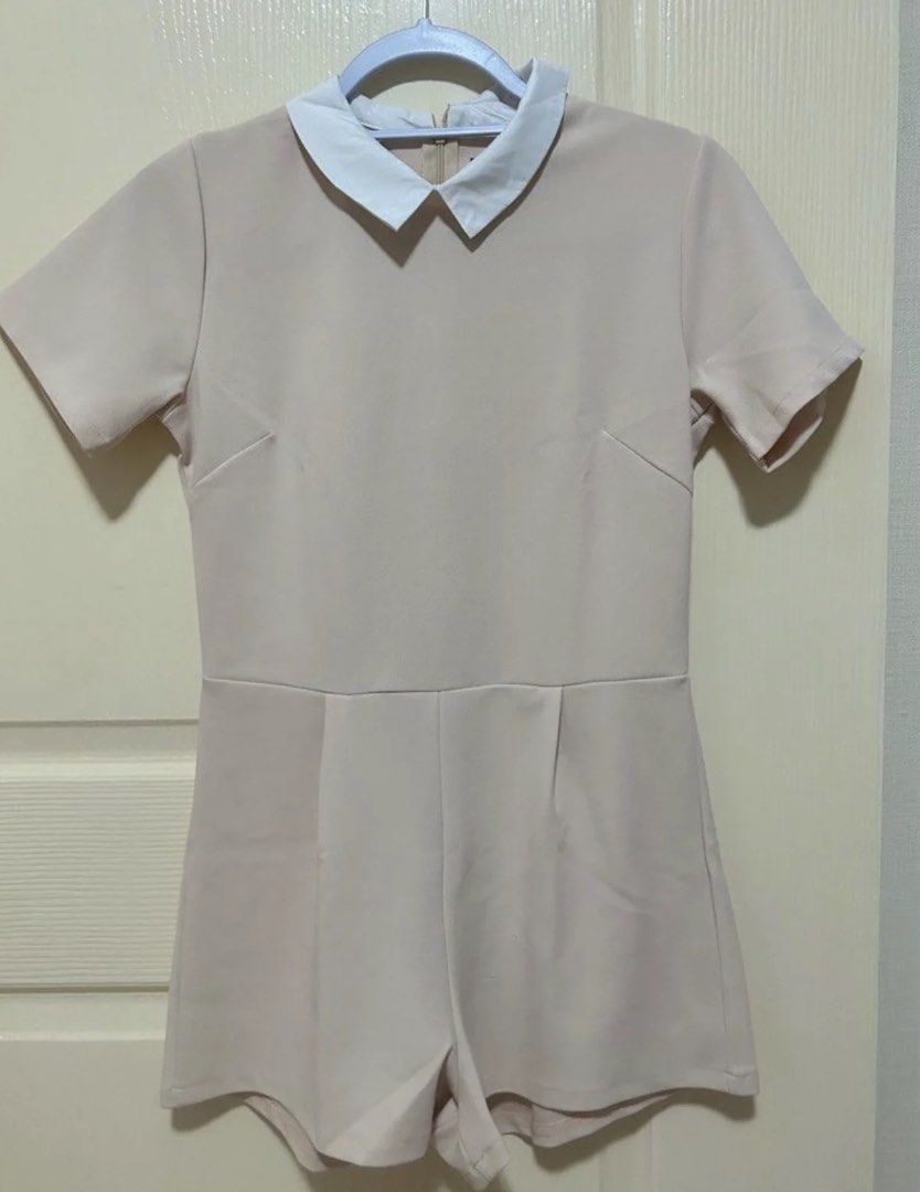 Pinky Beige Peter Pan Collar Romper with Zipper Back (Category: Rompers) located in Bacoor. Submitted by ibyangf (Listing ID 1456433337, Image 1). Description: - Cute romper in light beige or pinky beige. - Has classic white Peter Pan collar. -?Small to Medium. - Ideal for casual outings and everyday wear. Used only once during an event Shoulder: 13.5 inches Length: 28.5 inches Armpit to Armpit: 16 inches .