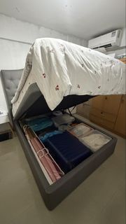 (Category: ) located in . Submitted by Skytrain1090 (Listing ID 1456579110, Image 1). Description: .