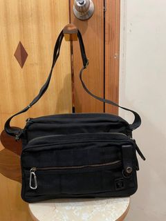 （分類：）位於 。 由 chuemeruth 提交（商品編號 1456435799，圖片 1）。簡介： 。