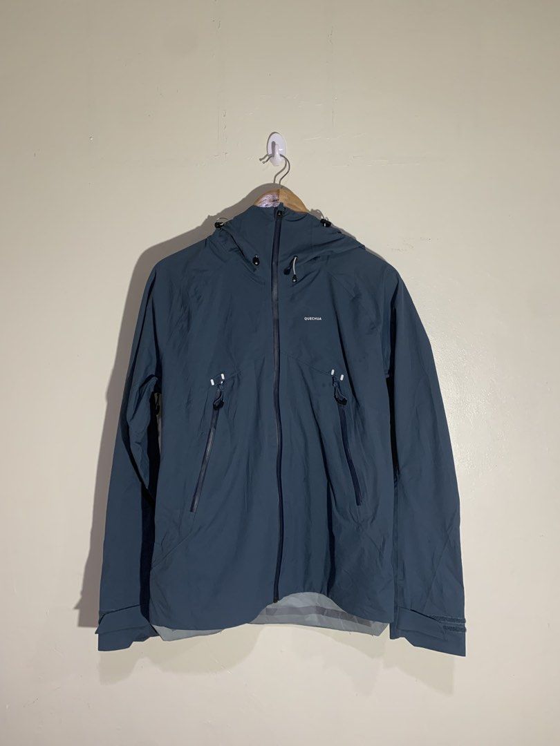QUECHUA RAIN JACKET (Category: Coats, Jackets and Outerwear) located in Lapu Lapu. Submitted by fellasgallery11 (Listing ID 1456535561, Image 1). Description: Quechua rain jacket (Waterproof) 21 width 26 length No issues or flaws.