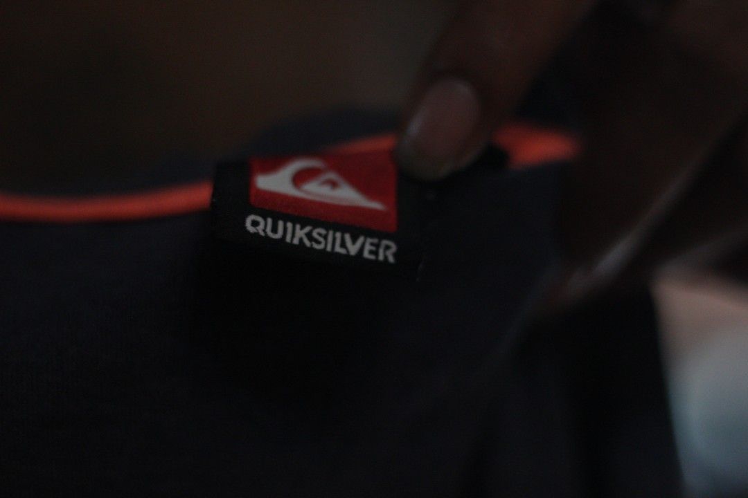 Quick silver t-shirt (Category: Activewear) located in Calabanga. Submitted by foxsthrift_420 (Listing ID 1456542005, Image 2). Description: size large need wash/damage on print good condition dm/pm.