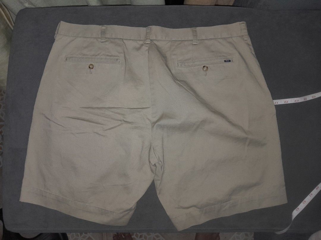 RALPH LAUREN KHAKI chino.short (Category: Chinos) located in Alburquerque. Submitted by zkethrifter (Listing ID 1456555731, Image 2). Description: ACTUAL DIMES 40W x 18.5L.
