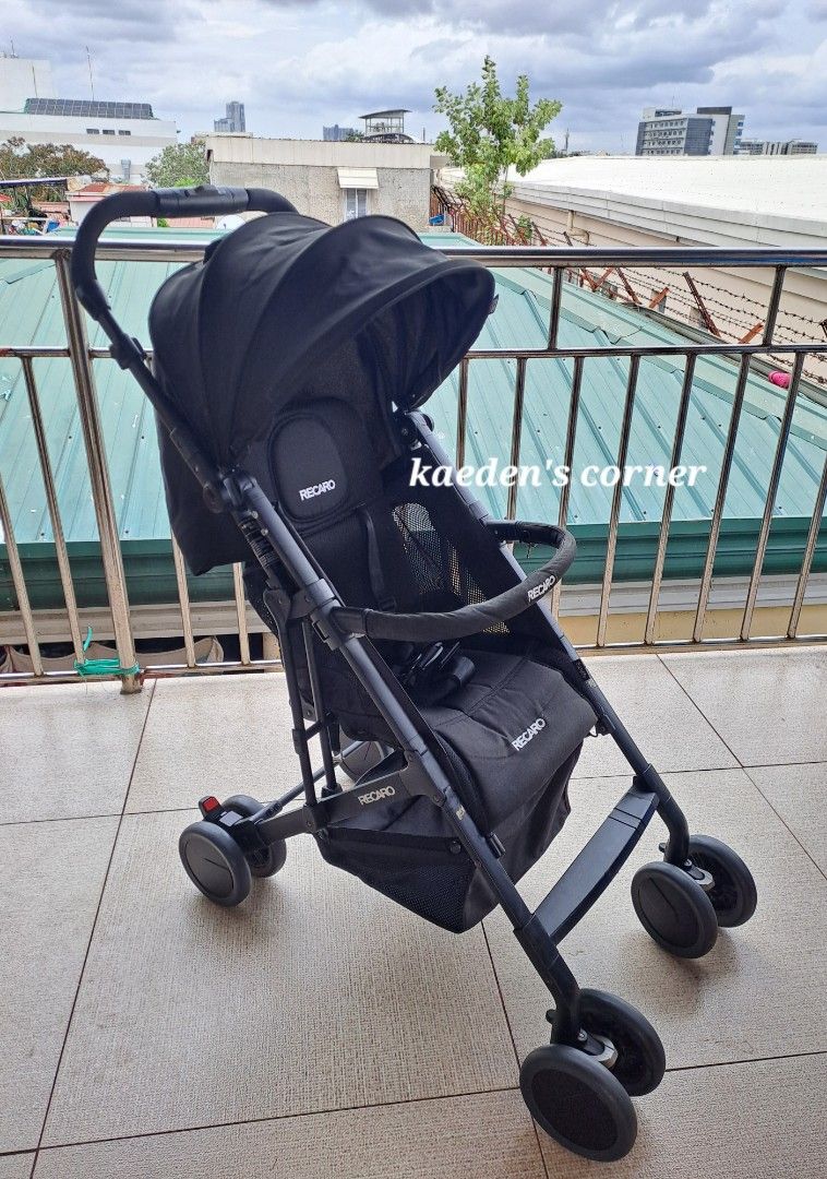 Recaro Easylife Stroller (Category: Strollers) located in Cebu City. Submitted by kaedenscebu (Listing ID 1456462087, Image 2). Description: Recaro Easylife Compact Stroller ▪︎Age suitable : 6months ulto 4yrs old ▪︎Travel friendly cabin size ▪︎Semi recline position ▪︎5points safety harness ▪︎One hand fold mechanism ▪︎Compact fold weight 5.9kg ▪︎Eight smooth running wheels ▪︎Swivel Fron lockable wheels ▪︎Breathable mesh side seat ▪︎Large shopping 