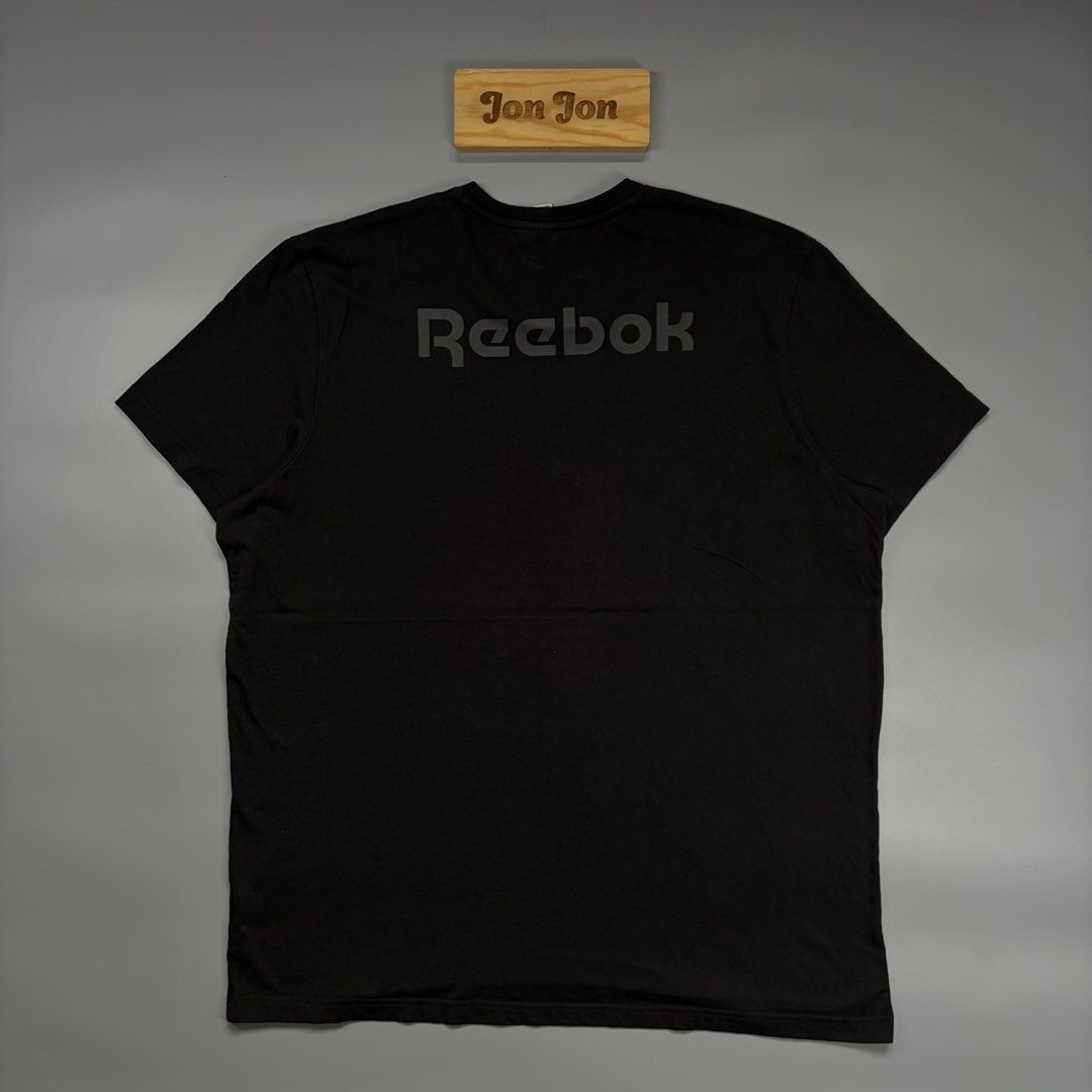 (Sale)Reebok Logo Tee (Category: Activewear) located in Cavite. Submitted by onebeancent (Listing ID 1456601690, Image 3). Description: 🔘Re3bok Logo Tee Size: XL to XXL Dimension: 25" Width | 31" Length Color: Black Color Rate: 10/10 Issue: None Condition: Good as new Before: 380php Now: 299 php Additional Shipping Fee (J&T Small Pouch) 75php Luzon 100php visayas 120php mindanao.