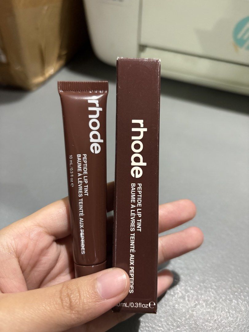 Rhode Peptide Tint Espresso (Category: Makeup) located in Quezon City. Submitted by cashycx0813 (Listing ID 1456592035, Image 1). Description: Bought last year.