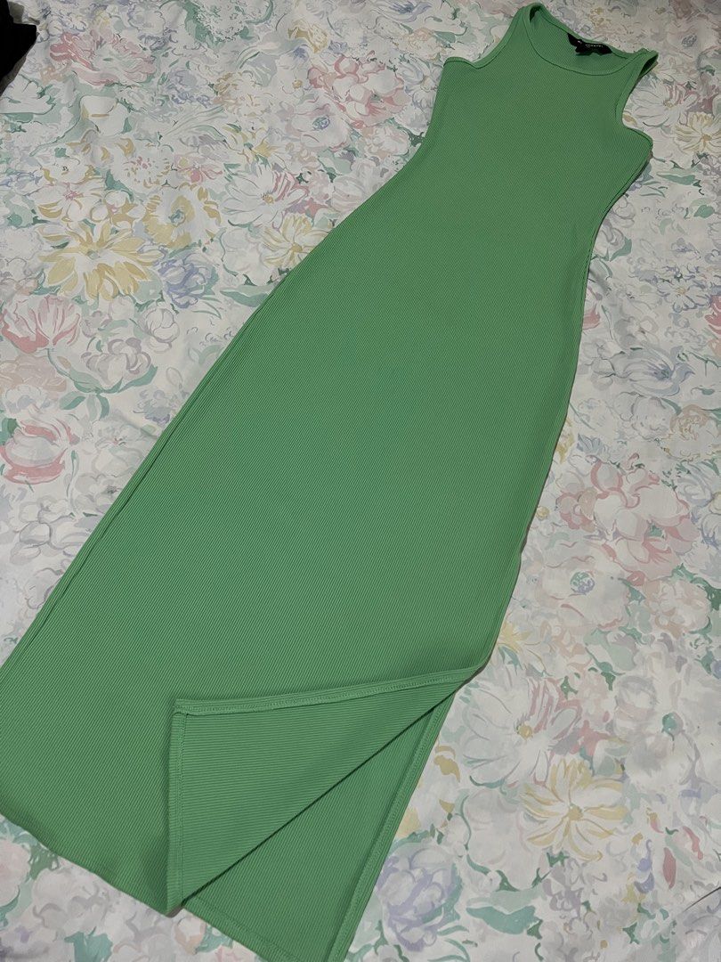 Ribbed Knit Maxi Dress from WHBMFORME (Category: Dresses) located in Quezon City. Submitted by labnstyle (Listing ID 1456488616, Image 3). Description: Pastel green in actual. Size on tag XXS - can fit up to Med Super quality knit and fabric. Super comfy. Super must have!!! .