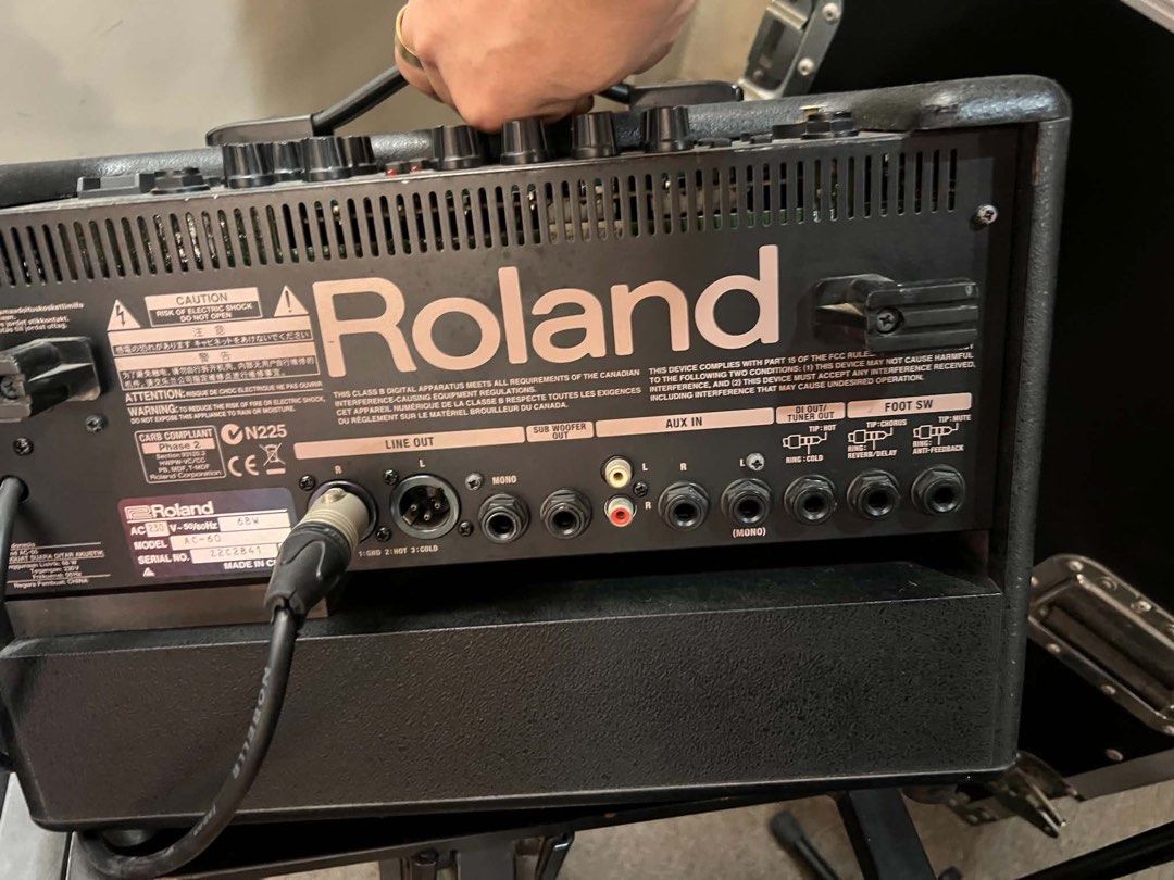 Roland AC-60 Acoustic Chorus Amplifier (Category: Musical Instruments) located in Mandaluyong City. Submitted by kopitiandbiscuits (Listing ID 1456530337, Image 3). Description: ₱15,000 FIRM Roland AC-60 Acoustic Chorus Amp The Roland AC-60 is a compact 60-watt (30W + 30W) stereo acoustic chorus amplifier featuring dual 6.5-inch speakers, two independent channels (Guitar and Mic/Line with phantom power), onboard DSP stereo effects (chorus, reverb