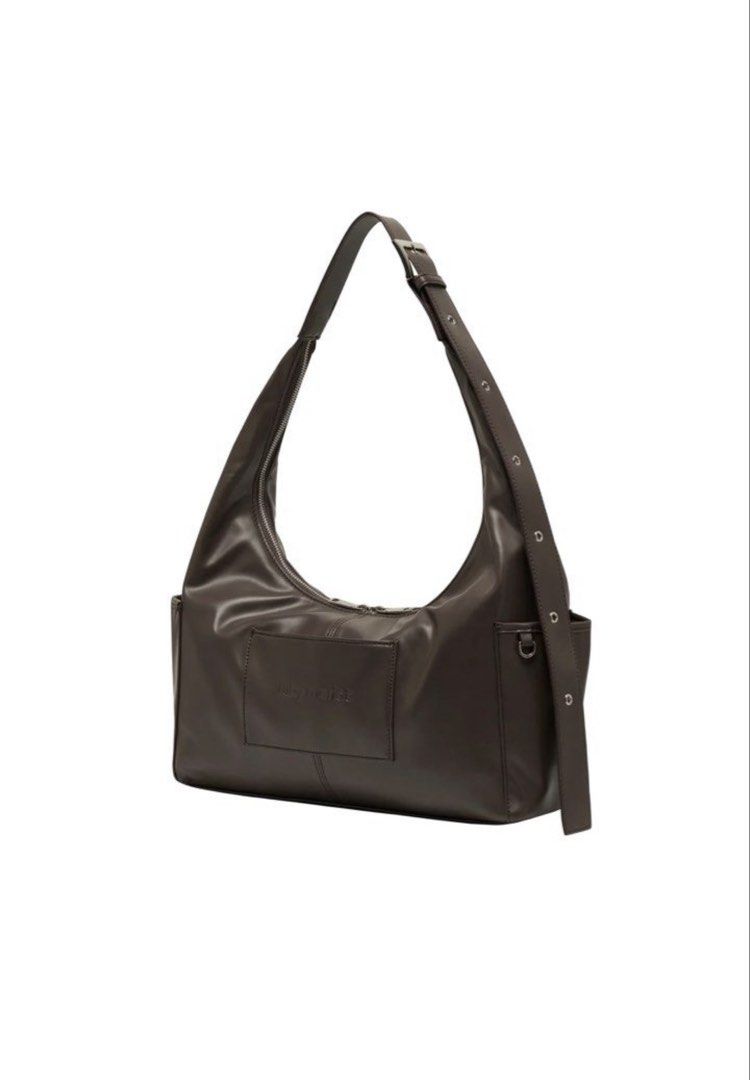 Ruby Merlot rubymerlot classic ruby bag (Category: Cross-body Bags) located in Singapore. Submitted by buymore4discss (Listing ID 1456454169, Image 1). Description: Lightly used No defects other than slight creases at the underside of the straps Leather version .