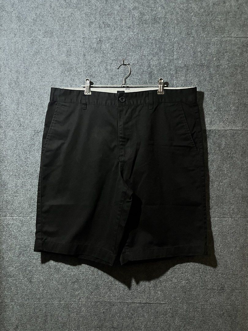 RVCA AMERICANA CHINO SHORTS (Category: Shorts) located in Naga. Submitted by goodfinds_only.v1 (Listing ID 1456461223, Image 1). Description: FOR SELL -RVCA AMERICANA CHINO SHORTS MEASUREMENTS WAISTLINE:36 INCHES LENGTH:22 INCHES LEG OPEN:12 INCHES COLOR RATE:10/10 EXCELLENT TO AS NEW CONDITION NO FLAWS DM ME TO PURCHASE! LOCATION:NAGA CITY BICOL.