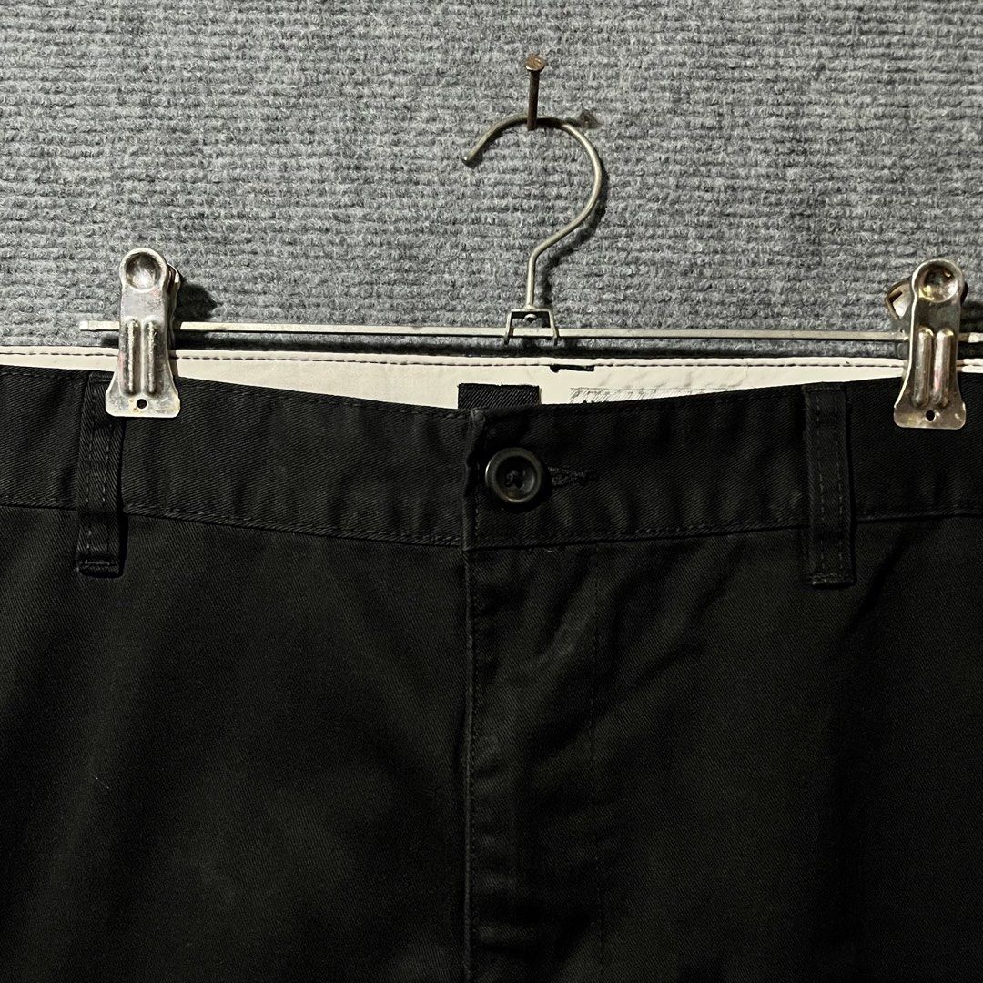 RVCA AMERICANA CHINO SHORTS (Category: Shorts) located in Naga. Submitted by goodfinds_only.v1 (Listing ID 1456461223, Image 2). Description: FOR SELL -RVCA AMERICANA CHINO SHORTS MEASUREMENTS WAISTLINE:36 INCHES LENGTH:22 INCHES LEG OPEN:12 INCHES COLOR RATE:10/10 EXCELLENT TO AS NEW CONDITION NO FLAWS DM ME TO PURCHASE! LOCATION:NAGA CITY BICOL.