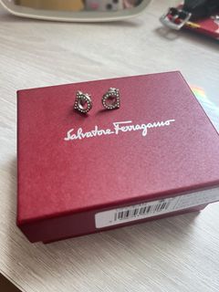 （分類：）位於 。 由 saisaicheung 提交（商品編號 1456465185，圖片 1）。簡介： 。