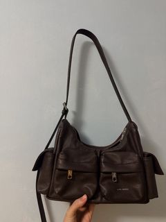 （分類：）位於 。 由 hapibuyyy 提交（商品編號 1456578293，圖片 1）。簡介： 。
