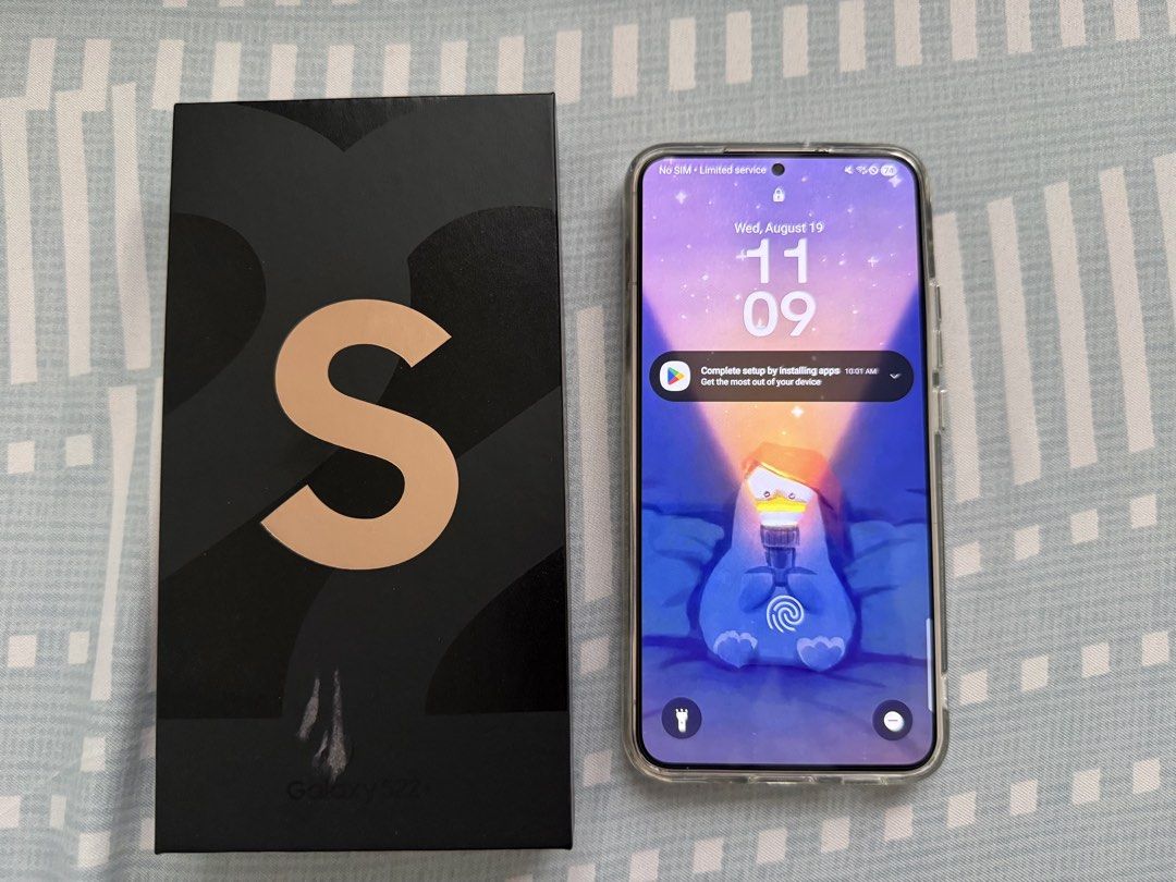 Samsung S22 + | 256 gb (Category: Samsung) located in Quezon City. Submitted by prod.bts (Listing ID 1456443175, Image 1). Description: - 256 gb - color: pink - inclusion: box, charger, clear case, already has tempered glass - good condi - rfs: 2nd phone, need funds - korean variant MOP: gcash MOD: jnt, lalamove.