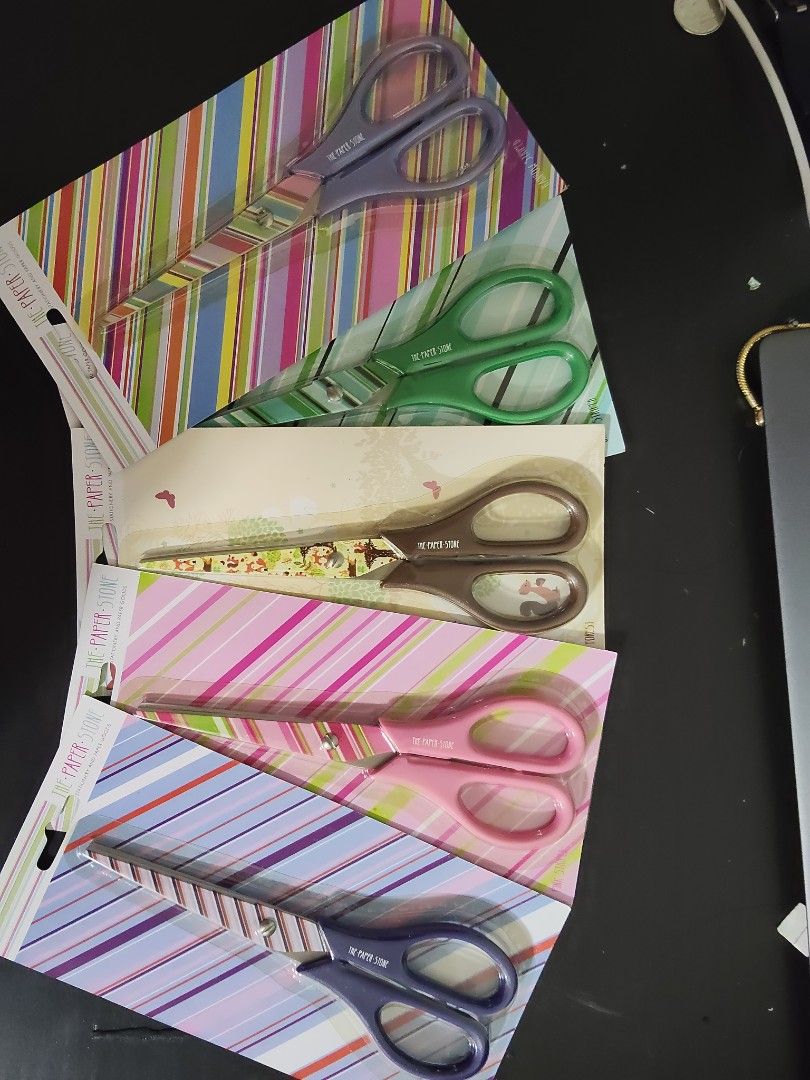 Scissors 5pc (Category: Craft Supplies & Tools) located in Singapore. Submitted by secret_love_4ancientdrama (Listing ID 1456529260, Image 1). Description: Design: Colorful and lively prints Material: Stainless steel . Size: 17 x 5.5 cm . Function: Handy and comfortable to use, suitable for both right and left-handed users 5 colors available mailing provided for item.