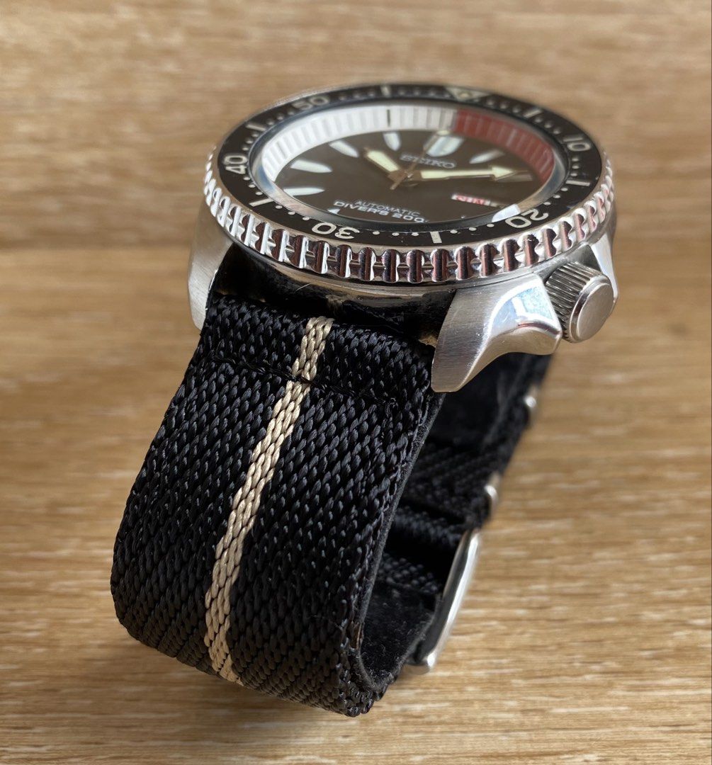 Seiko Diver SKXA53 (Category: Men's Watches) located in Manila. Submitted by timeisgoldyoyongpinoy (Listing ID 1456581007, Image 2). Description: FOR SALE!🙂 ORIGINAL 2005 Seiko Diver “Black Bullet” SKXA53 •Model: 7S26-02K0 •Serial: 540653 •BMBY: APRIL 2005 •Case size: 42mm •Lug size: 22mm •Working well •Collectible watch ₱rice: 14,000 ~Cash on Delivery via LBC ~For COD / COP : 1,000 pesos DOWN PAYMENT to avoid bogus buyer ~ Failure to claim the 
