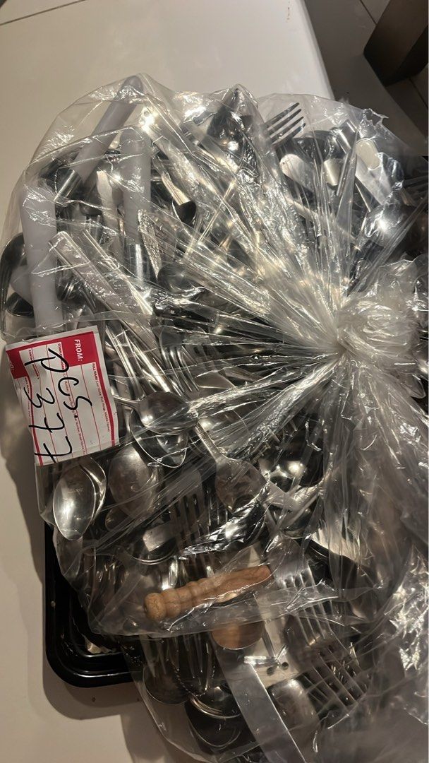 Set of Assorted flatware (Category: Dinnerware & Cutlery) located in Calasiao. Submitted by maxwayne200413 (Listing ID 1456430821, Image 2). Description: original Flatware onhand all goods from Japan .