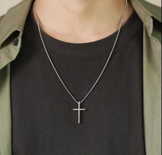 (Category: ) located in . Submitted by buysellcloset (Listing ID 1456570907, Image 1). Description: .