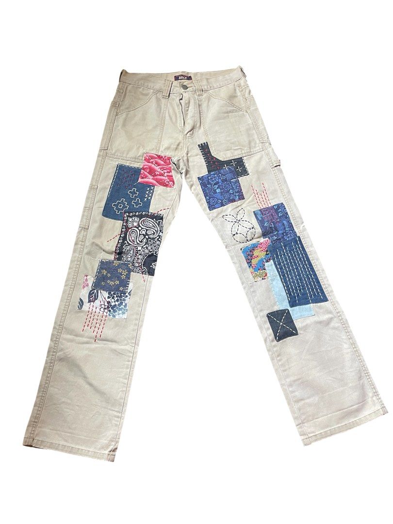 Slack Patchwork (Category: Jeans) located in Kota Kinabalu. Submitted by mohamaddah19921 (Listing ID 1456451972, Image 1). Description: saiz 31/32.
