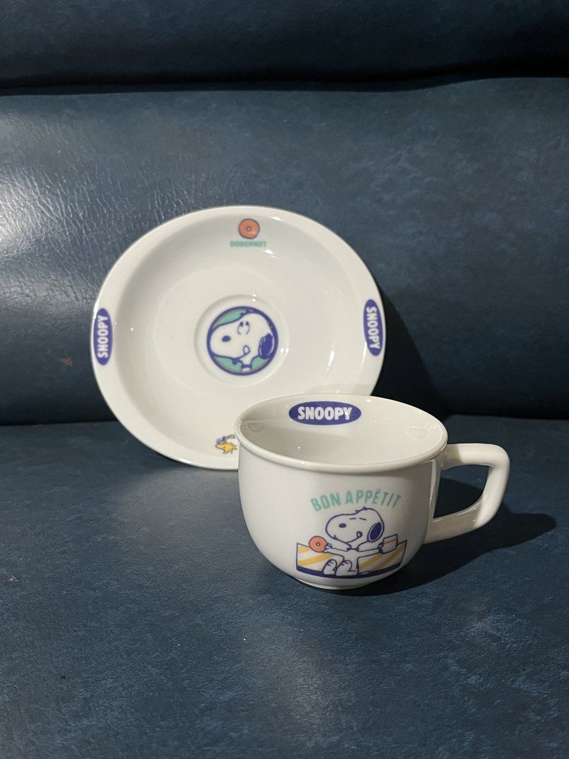 Snoopy Bon Appetit Teacup and Saucer (Category: Coffee & Tea Tableware) located in Lucena. Submitted by aisanolshop (Listing ID 1456485541, Image 1). Description: .