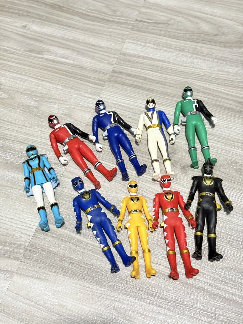 Sofubi Sentai (Category: Toy Figures) located in Singapore. Submitted by badboyriri (Listing ID 1456550972, Image 1). Description: Sofubi Super Sentai Deka Red - $5 Deka Blue - $5 Deka Green - $5 Deka Break - $5 Buy All for $15 ($5 OFF) AbaRed - $5 AbaBlue - $5 AbaYellow - $5 AbaBlack - $5 Buy All for $15 ($5 OFF) Magi Blue - $5 (if Buy all get this for Free) ***some obvious discolouration & paint stains Deal @ Admiralty MRT or Woodlands MRT, oth