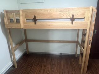 (Category: ) located in . Submitted by oneseasons (Listing ID 1456441262, Image 1). Description: .