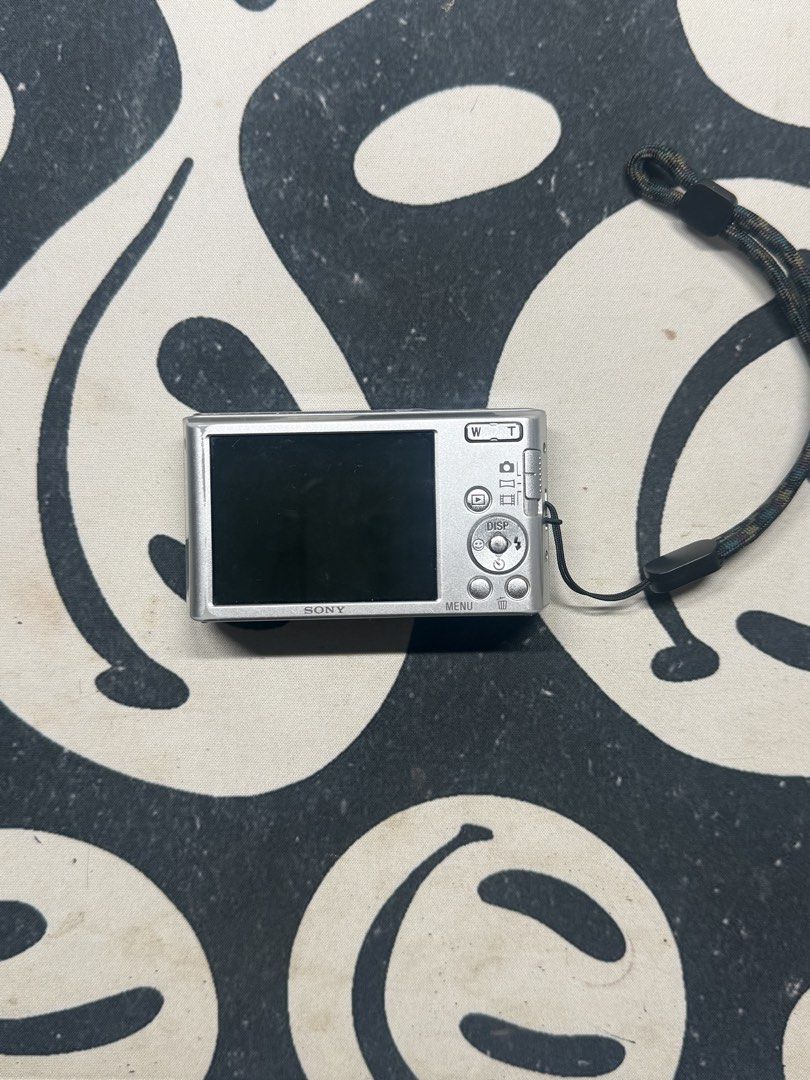 sony cybershot dsc830 (Category: Cameras) located in Baguio. Submitted by klizzle (Listing ID 1456545549, Image 2). Description: sony cybershot dsc830 no issues, only signs of usage on body includes charger, battery, sd card, and type c sd card reader .