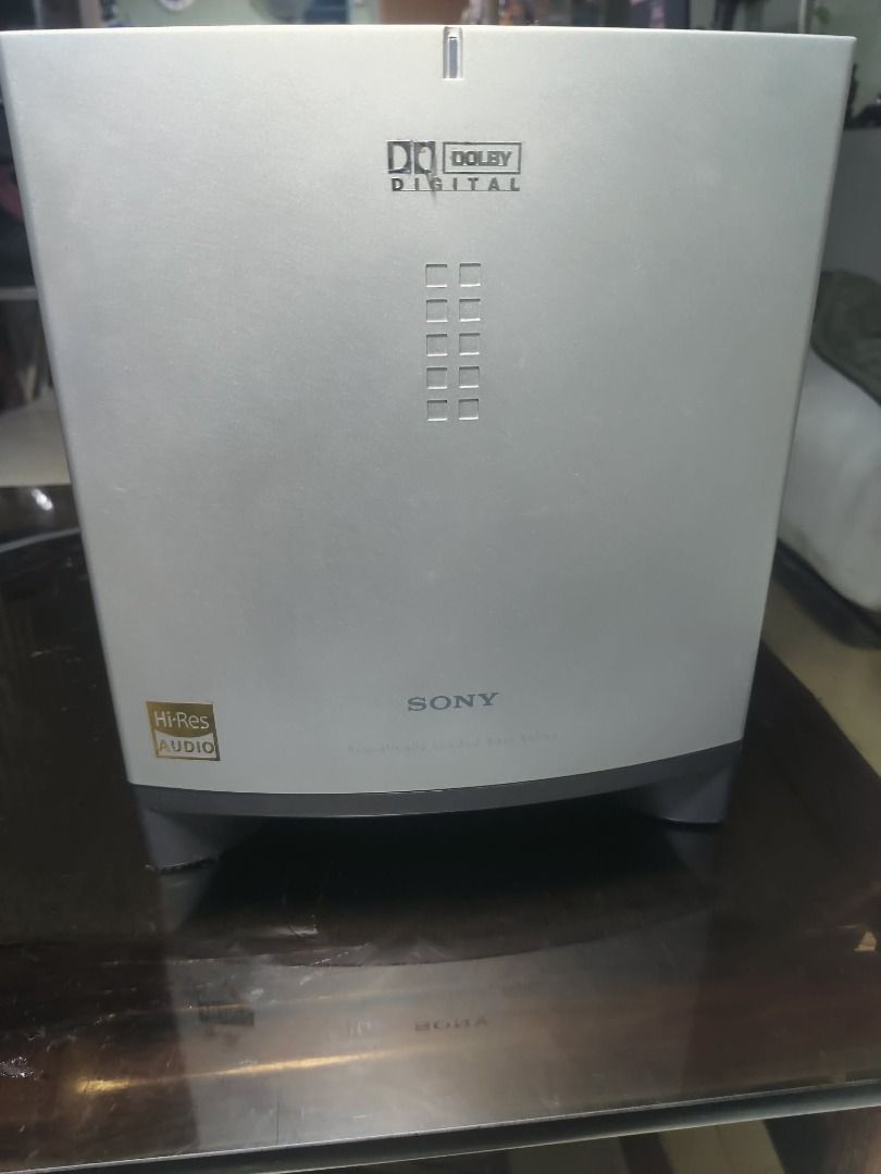 SONY SA-WMS215 Subwoofer (Category: Soundbars, Speakers & Amplifiers) located in Pasig City. Submitted by gabrielpogi (Listing ID 1456598239, Image 1). Description: SONY SA-WMS215 .