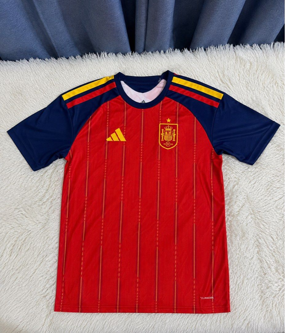 Spain 2026 Home Jersey (Category: Activewear) located in Rizal. Submitted by kailoved (Listing ID 1456518128, Image 1). Description: Brand new Spain 26 Home Adidas Jersey Sizes: S M L XL XXL Pm for more info.