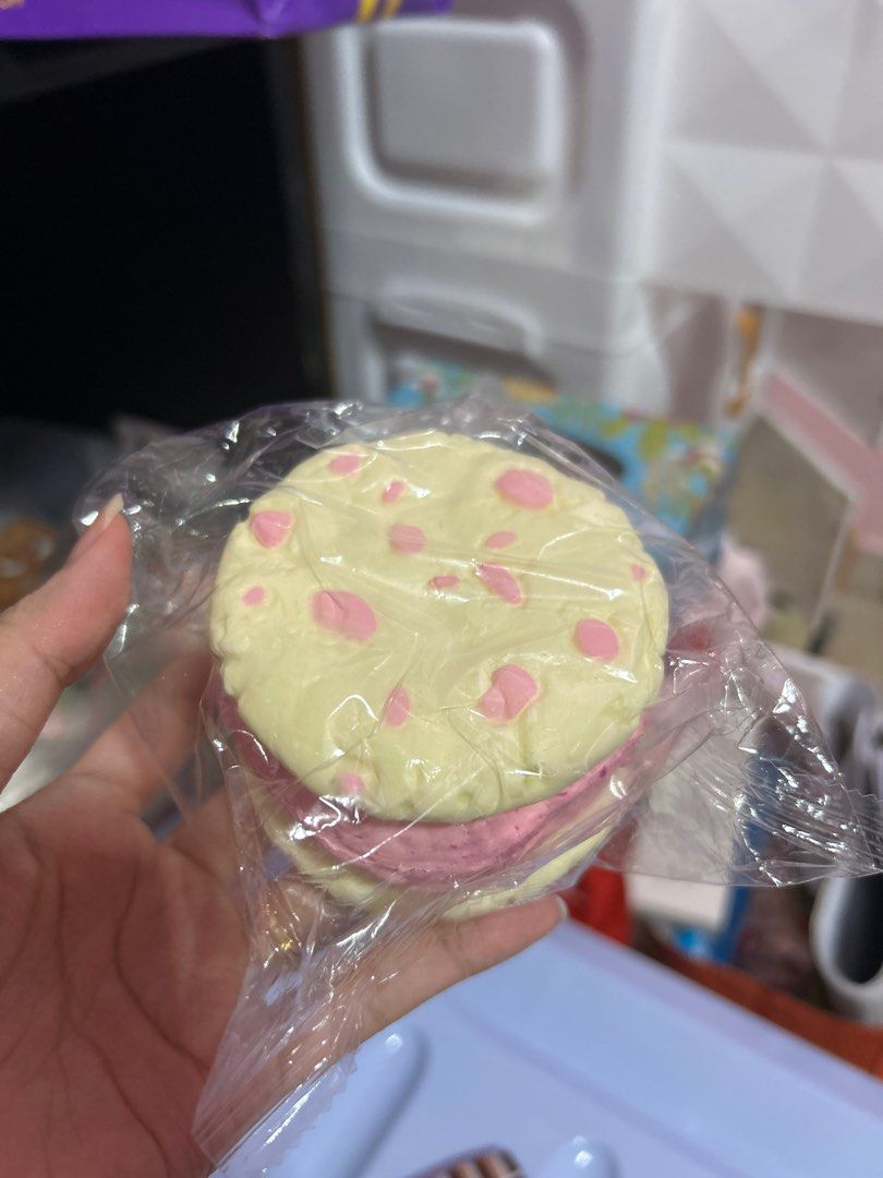 Squishy (Category: Plushies & Soft Toys) located in Singapore. Submitted by isabellebelle.e (Listing ID 1456585873, Image 7). Description: All for sales ! Pm me price Hk got tag.