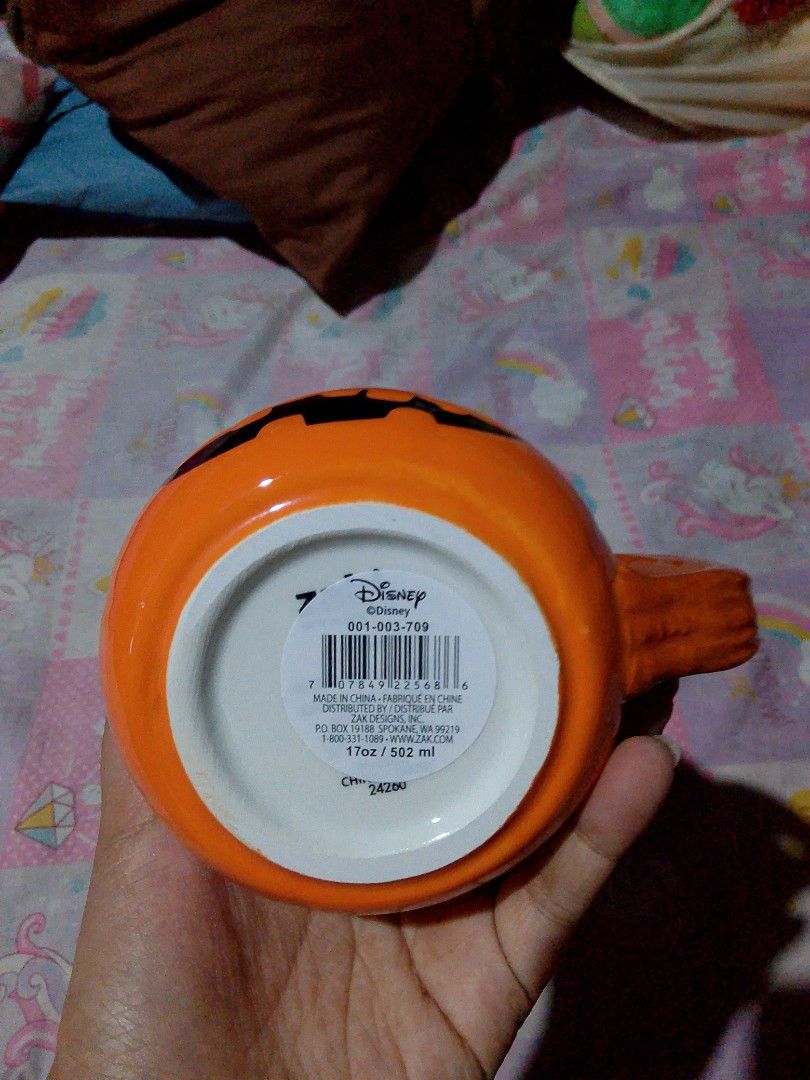 Stitch Ceramic Mug Pumpkin Halloween (Category: Coffee & Tea Tableware) located in Marikina City. Submitted by DaineSugue (Listing ID 1456543647, Image 2). Description: 💸Mine now, Pay Now 📍Tumana,Marikina -NO OTHER WHEN WORN (OWN PHOTO) -with faded paint malapit sa mat ❌❗️NO shop33 checkout❗️❌ ✅Payment First ✅COD ✅Meet up (711 Tumana Only) ✅Same Day Delivery ✅ J & T 📩PM ME FOR MORE INFORMATION 💟HAPPY SHOPPING💟.