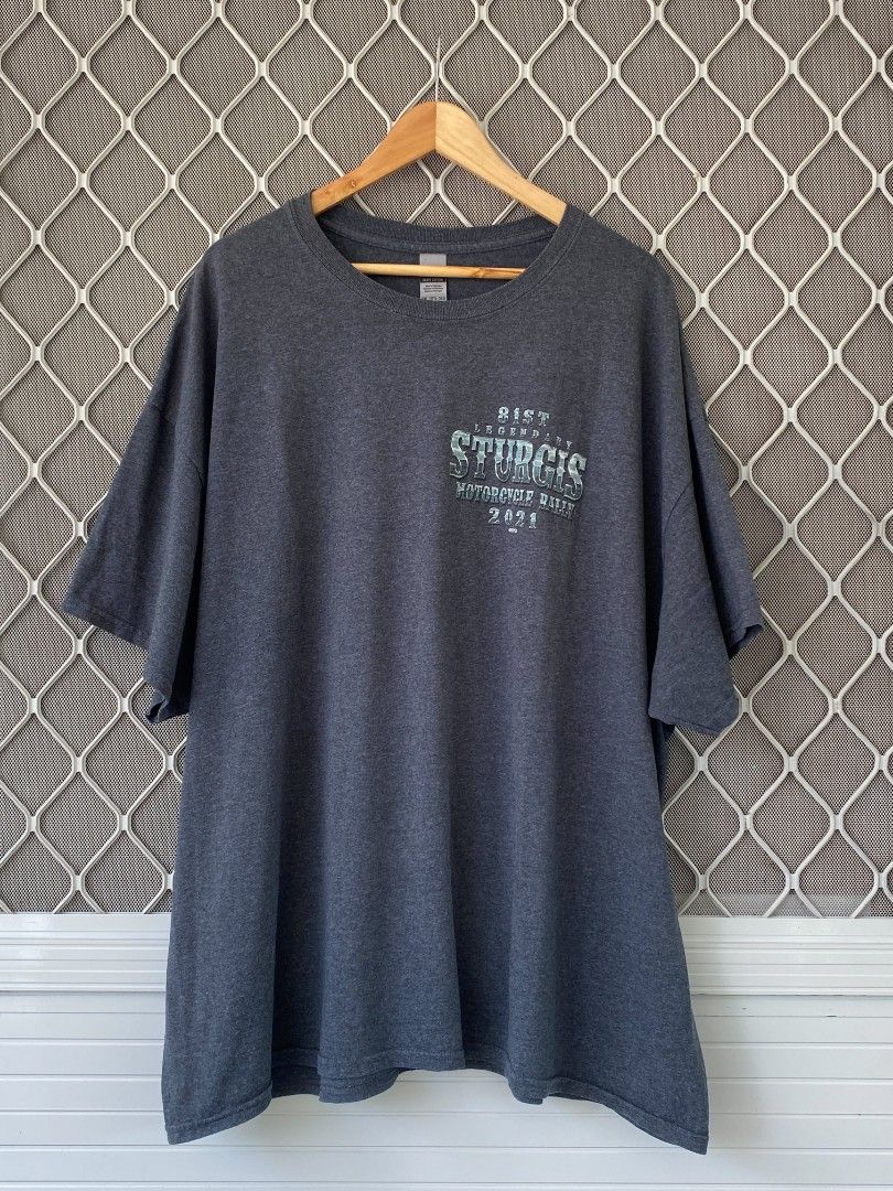 Sturgis Tee 2021 (Category: Tshirts & Polo Shirts ) located in General Natividad. Submitted by jaygo02 (Listing ID 1456426951, Image 2). Description: fits 3XL 28 x 32 Color rate: 9/10 Issue/s: Fabric is prone to be linty (check the last picture) 📍Nueva Ecija 📌washed 📌color may vary due to lighting 📌shipping via jnt express.