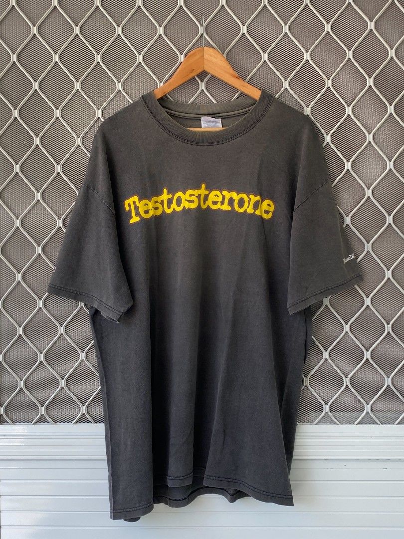 Testosterone Promo Tee (Category: Tshirts & Polo Shirts ) located in General Natividad. Submitted by jaygo02 (Listing ID 1456441280, Image 1). Description: fits XL 24 x 31 Color rate: 7/10 Good fade Issue/s: Minimal crackprints, pinhole, minimal fraying & fade (check the last 4 pictures) 📍Nueva Ecija 📌washed 📌color may vary due to lighting 📌shipping via jnt express.