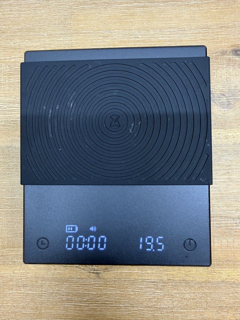 Timemore Basic+ (Category: Coffee Machines & Makers) located in Singapore. Submitted by lee_jj85 (Listing ID 1456556971, Image 2). Description: Lightly used scale for sale. Perfectly good for coffee or matcha. Selling as I have a new scale. Self collect at my block only. .