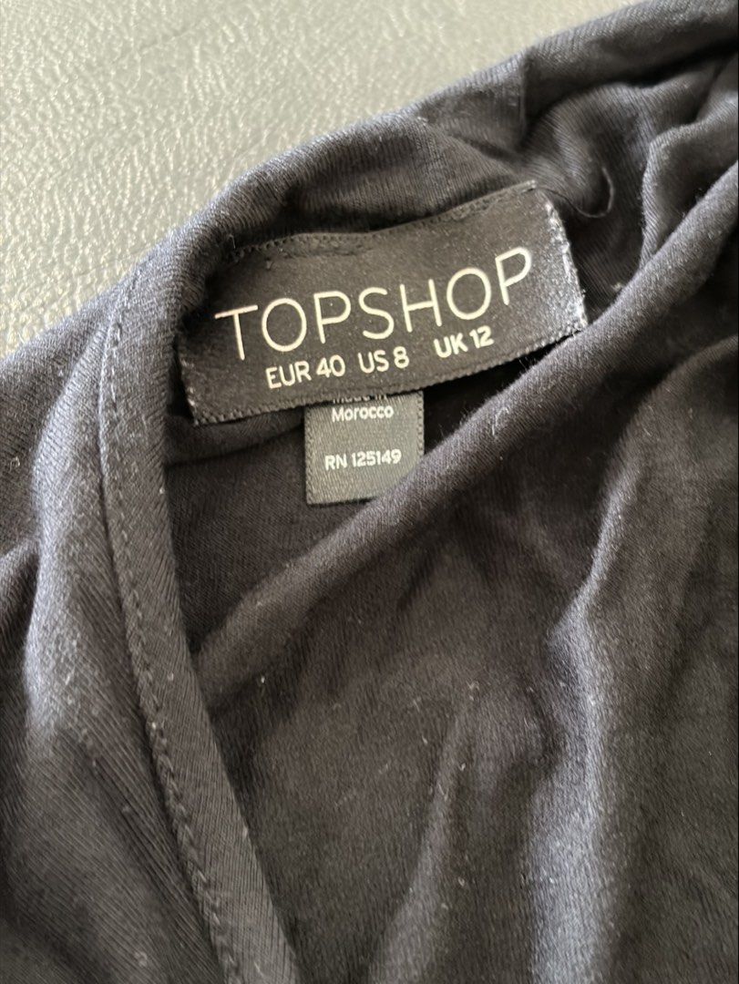 Topshop Little Black Dress (Category: Dresses) located in Quezon City. Submitted by ciyellow (Listing ID 1456501406, Image 2). Description: .
