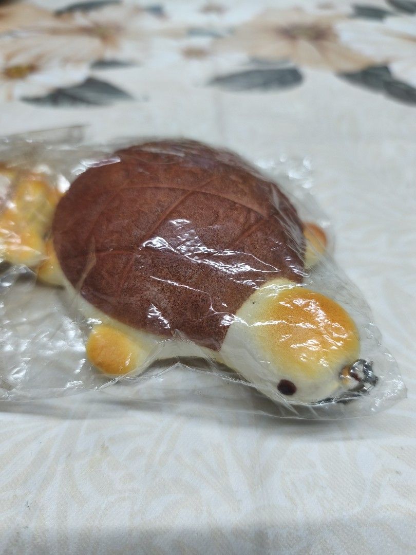 Turtle Squishy (Category: Designer & Blind Box Toys) located in Kuala Langat. Submitted by hanayoumi (Listing ID 1456546247, Image 2). Description: -Rarely used. -Choco scent. -Plastic ripped. -Big turtle RM5 -Small turtle RM1 -Buy 3 get RM10 Cod in Klang /Banting area. Postage RM7(west malaysia)/RM10(east malaysia).