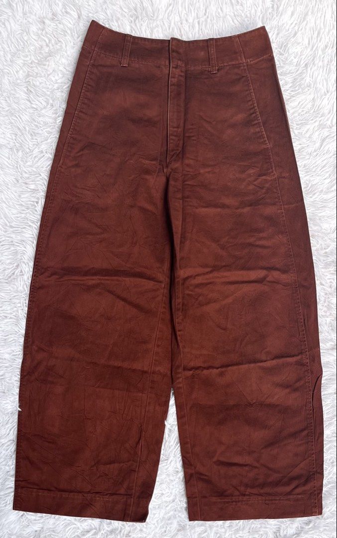 Uniqlo Denim Trouser Pants (Category: Jeans) located in Ozamiz City. Submitted by annbernized_ (Listing ID 1456468323, Image 1). Description: •can do vc for legitimacy and checking the item thru messenger/fb (Blue App | Nizedfinds) • can ship nationwide • courier | Jnt • mode of payment | Gcash.