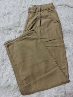 (Category: ) located in . Submitted by ak_closet5621 (Listing ID 1456581713, Image 1). Description: .