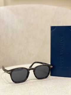 (Category: ) located in . Submitted by luxshare_preloved_ (Listing ID 1456492944, Image 1). Description: .
